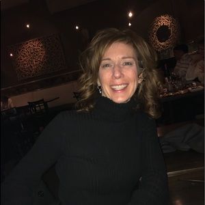 Meet your Posher, Nancy